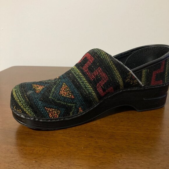 Dansko Clogs Womens 42/10.5 Mens 9.5 Multicolor Geometric Pattern Italy - Picture 12 of 14